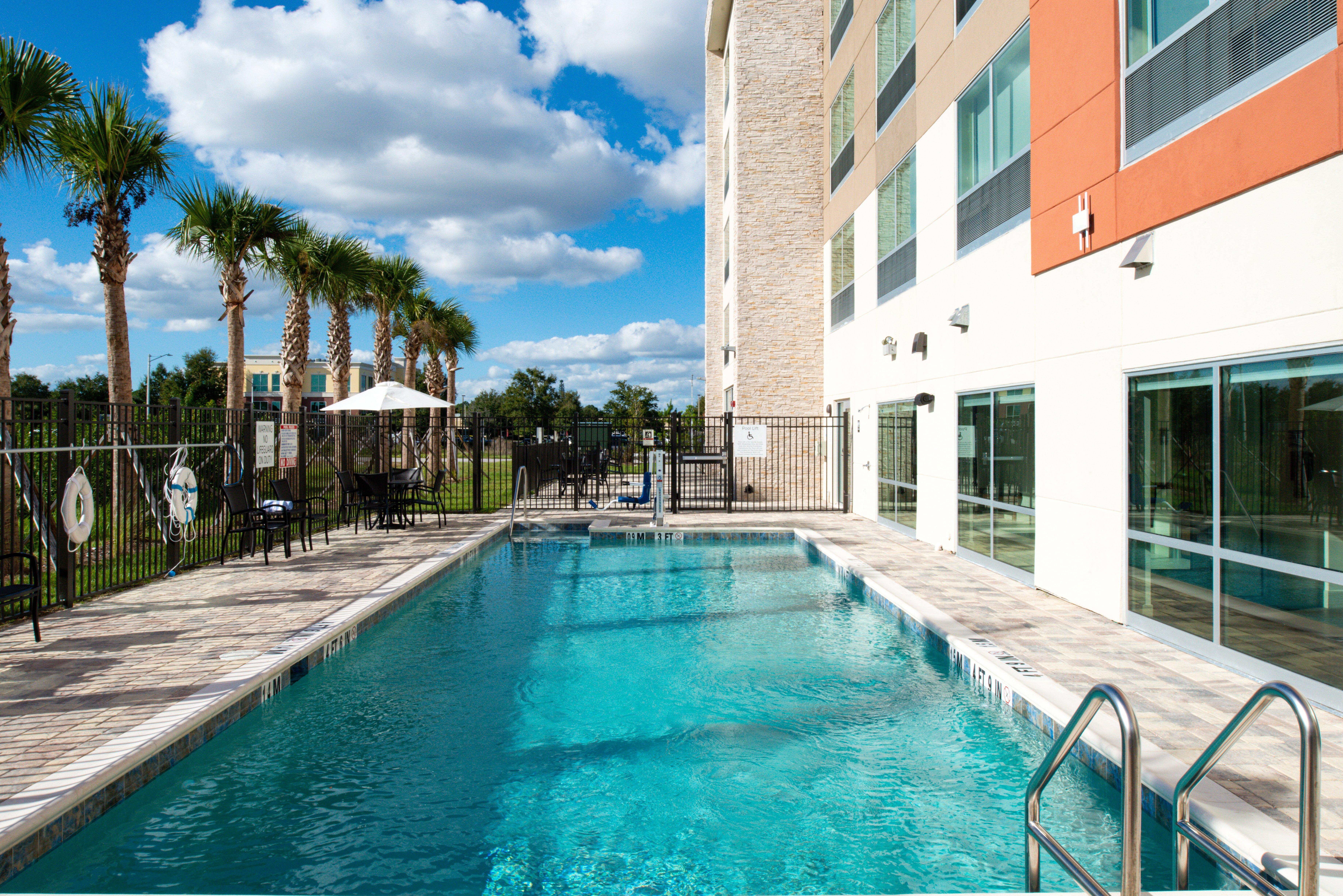 Holiday Inn Express Orlando - South Park By Ihg Williamsburg Ngoại thất bức ảnh